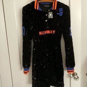 ✨ NEW Black Sequin Dress size L✨